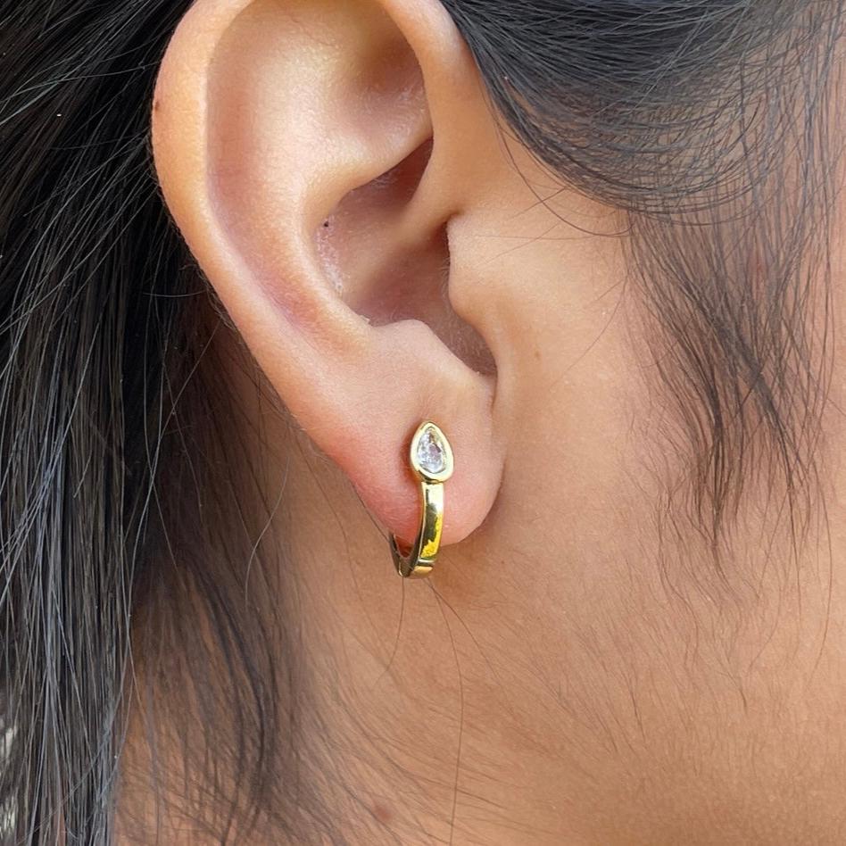 Oval Diamond Hoop Huggie Earrings