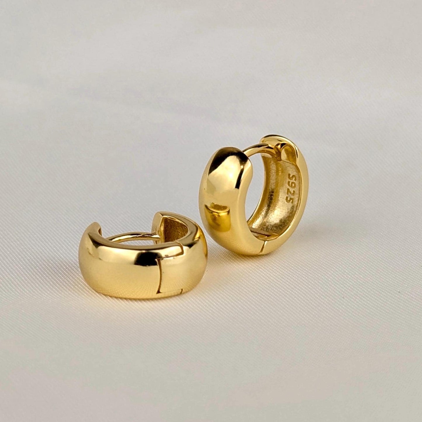 Chunky Hoop Earrings - 18k Gold Vermeil