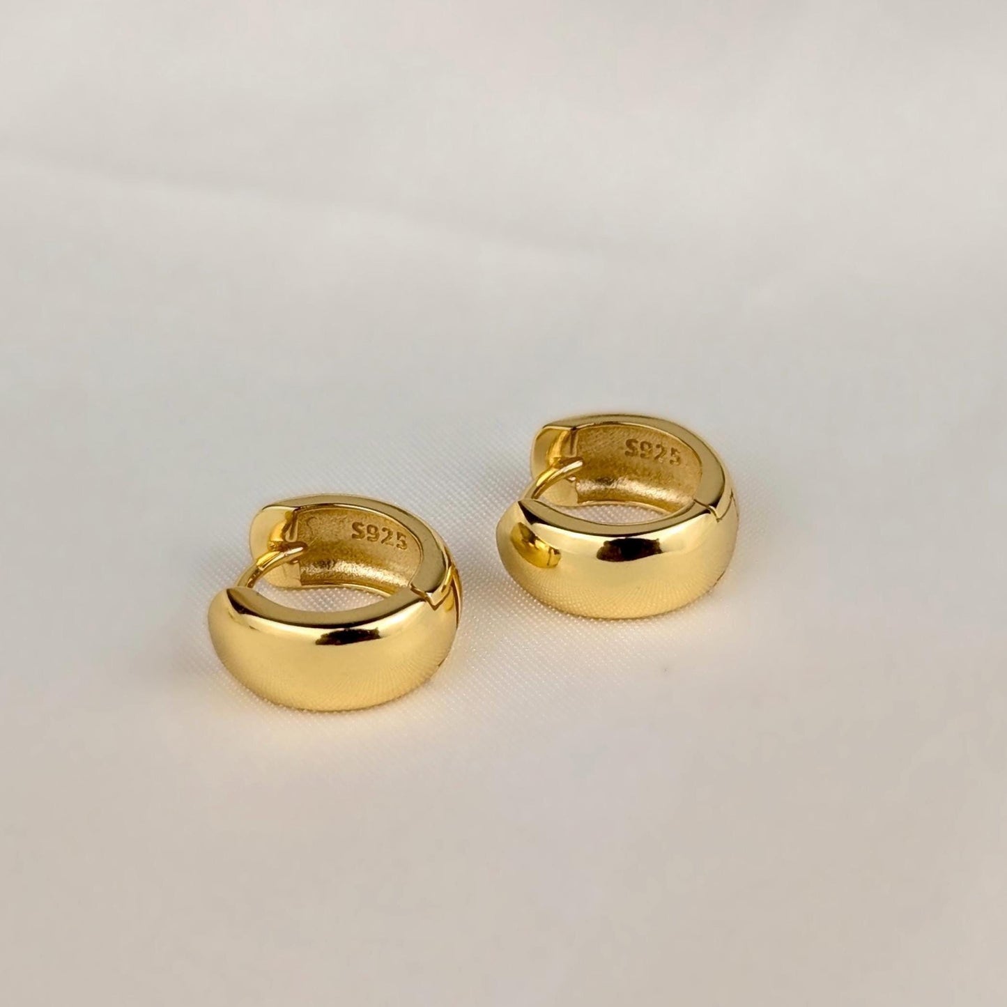 Chunky Hoop Earrings - 18k Gold Vermeil