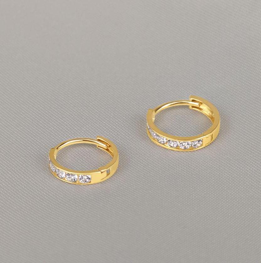 Everyday Lightweight Hoop Diamond Huggies - 14K Solid Gold