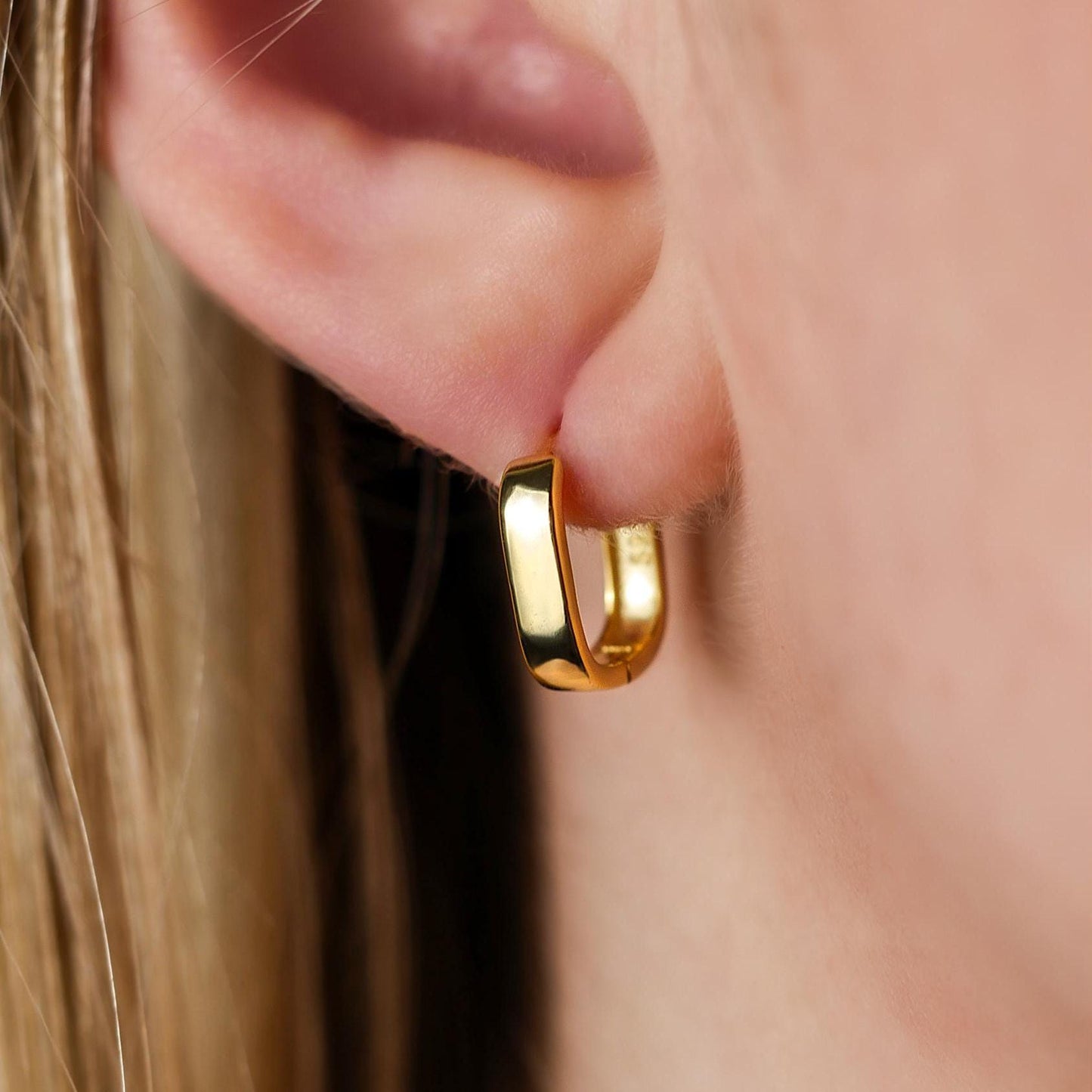 Gold Square Geometric Huggie Hoops - 18k