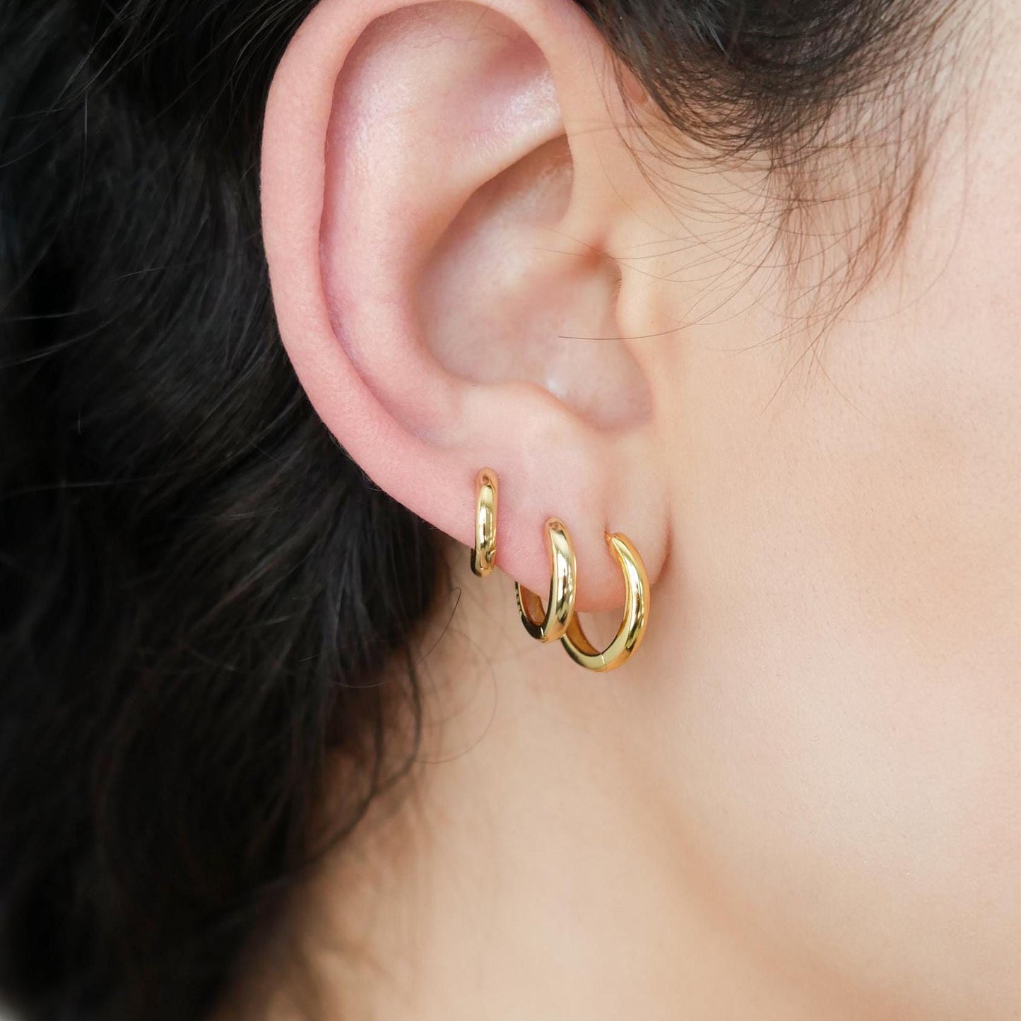 Small Basic Hoop Earrings -18k Gold Vermeil
