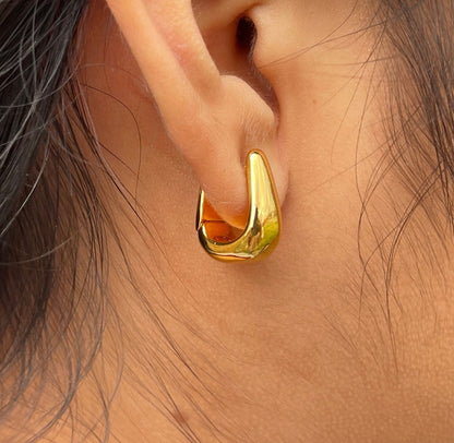 Teardrop Dome Hoop Earrings - 18k Gold Plated
