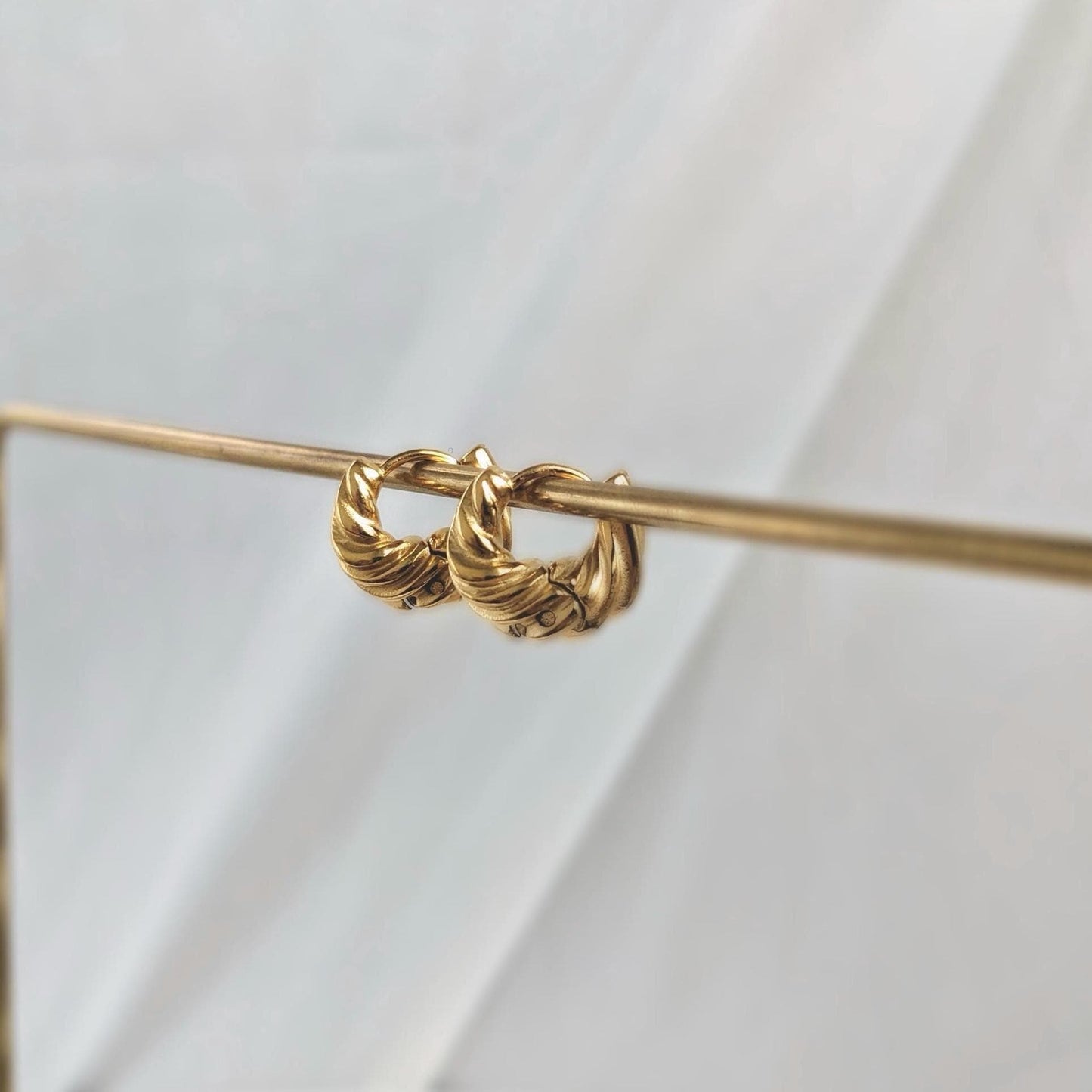 Croissant Twist Hoop Huggies - 18k Gold Plated