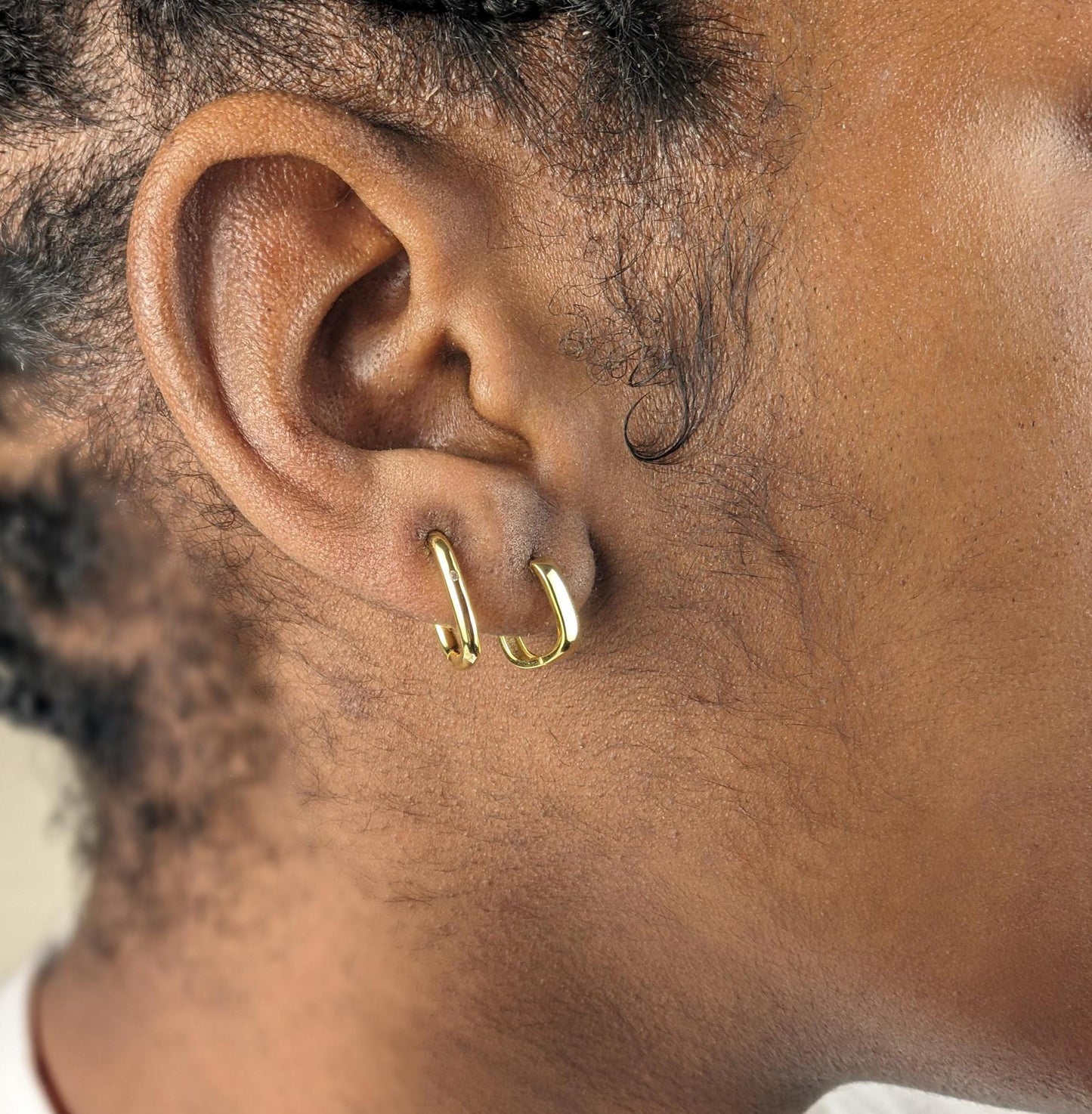Oval Hoop Earrings - 18k Gold Vermeil